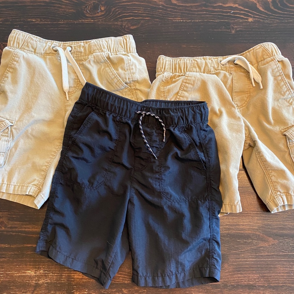 Excellent Condition Lot/3 Old Navy Shorts 4T